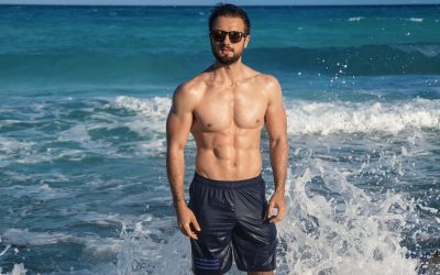 How To Lose Fat Without Losing Muscle (3 Tips)
